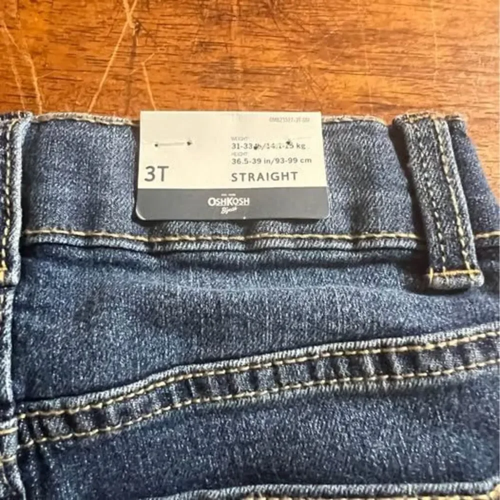 Oshkosh Boys 3T jeans New